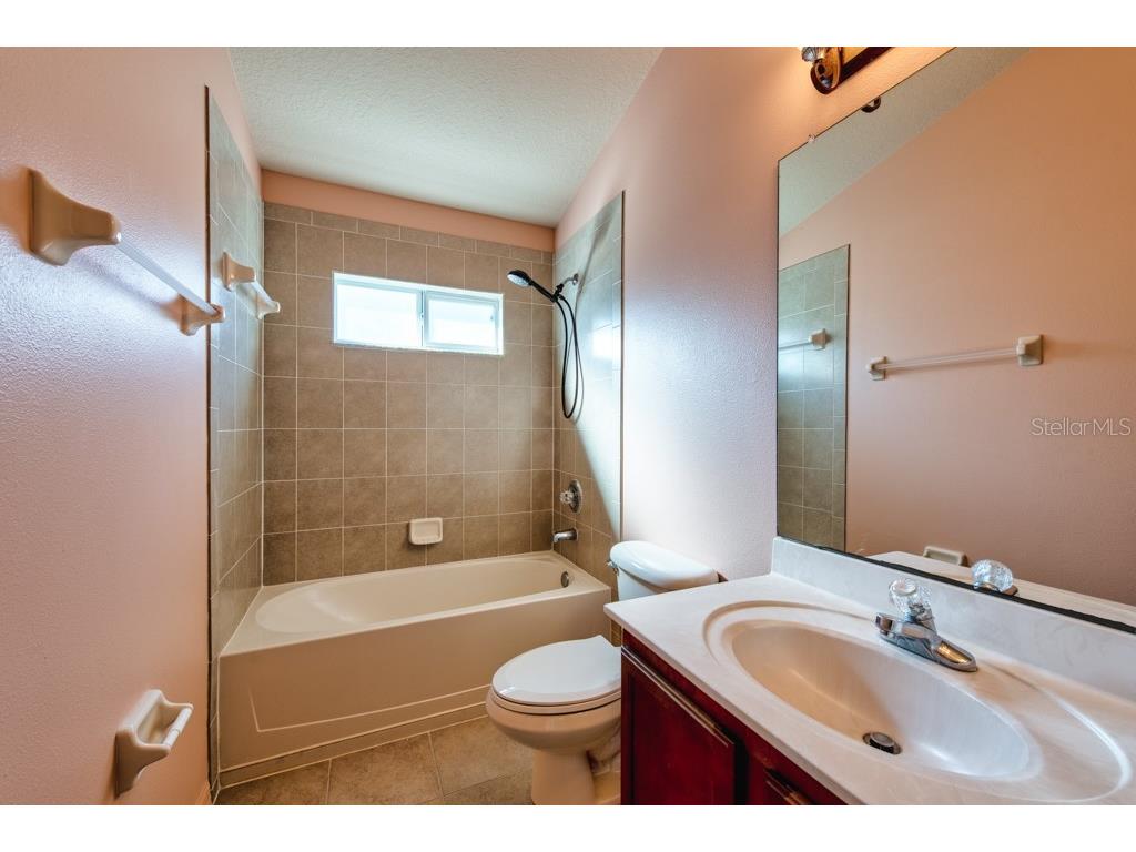1761 Bonita Bluff Court Ruskin FL 33570 TB8460319 image22