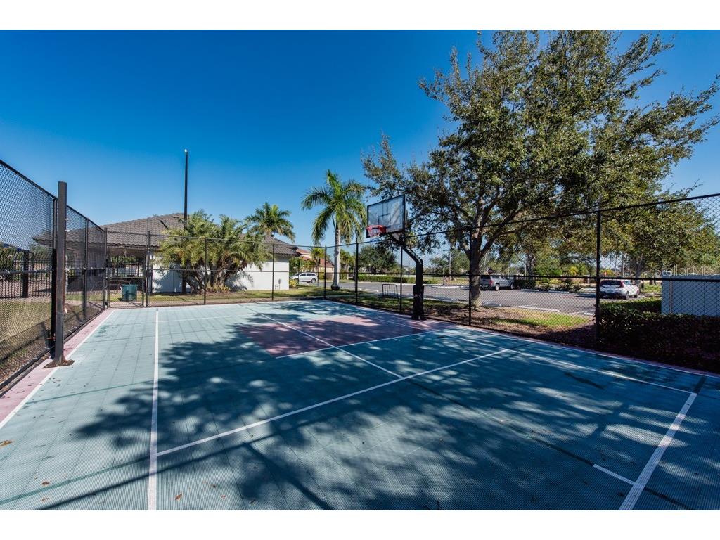 1761 Bonita Bluff Court Ruskin FL 33570 TB8460319 image34