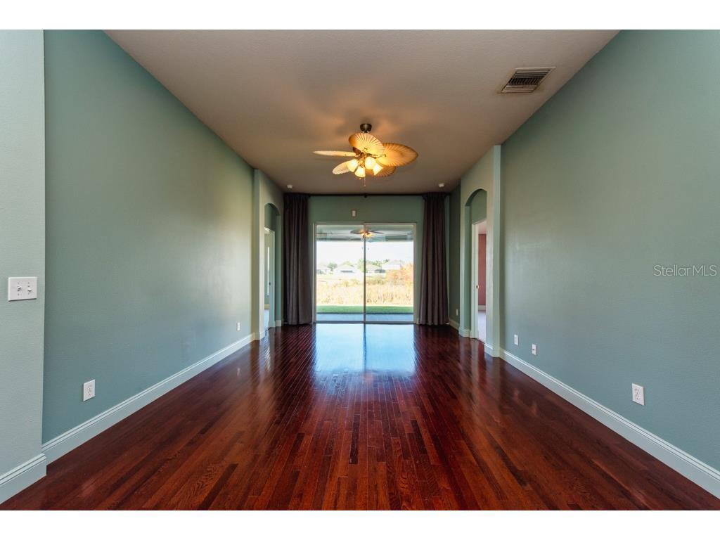 1761 Bonita Bluff Court Ruskin FL 33570 TB8460319 image9