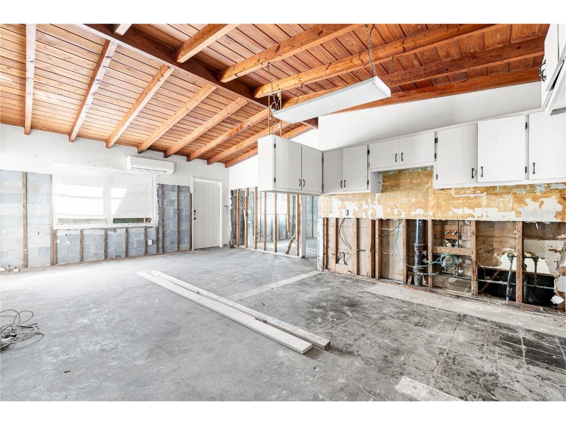 17611 1st Street E Redington Shores FL 33708 TB8445677 image13