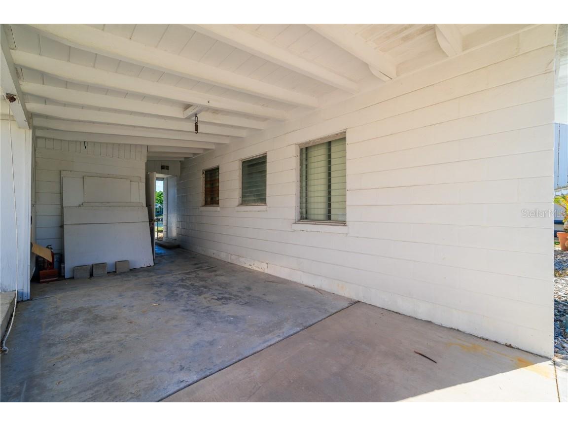 17611 1st Street E Redington Shores FL 33708 TB8445677 image17