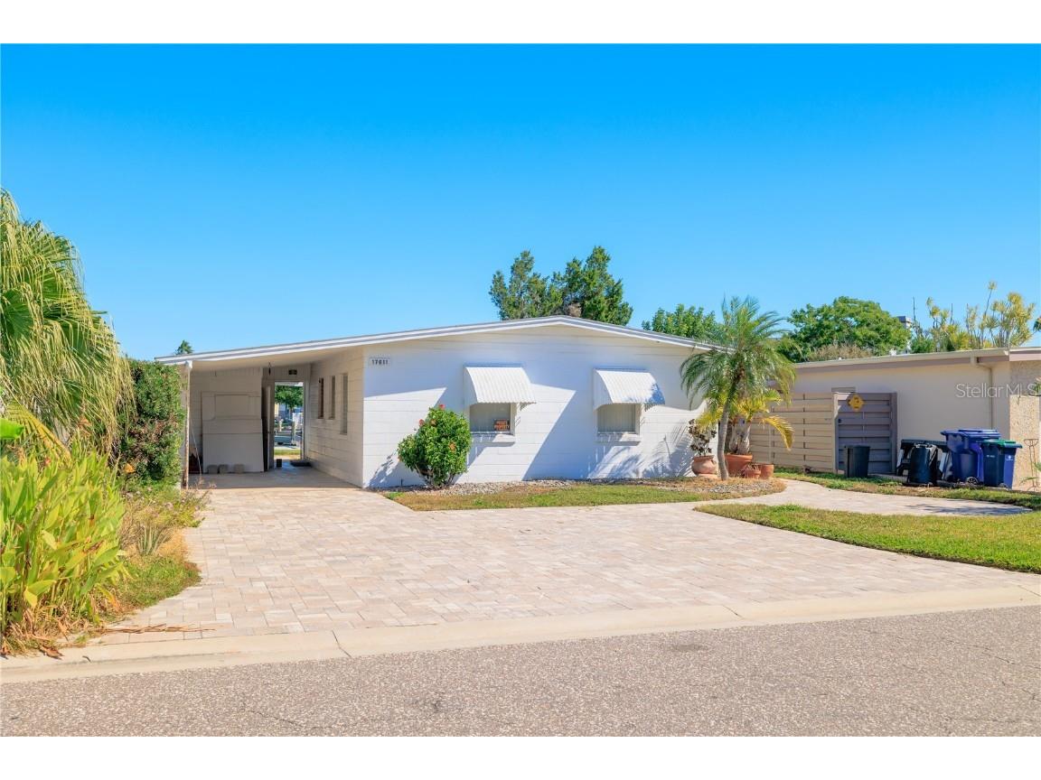 17611 1st Street E Redington Shores FL 33708 TB8445677 image23