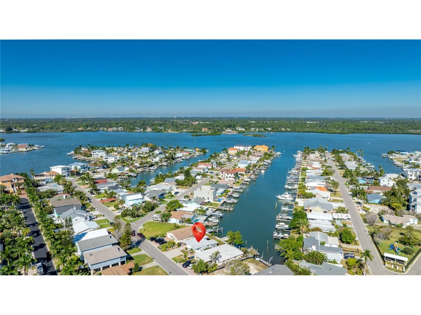 17611 1st Street E Redington Shores FL 33708 TB8445677 image29