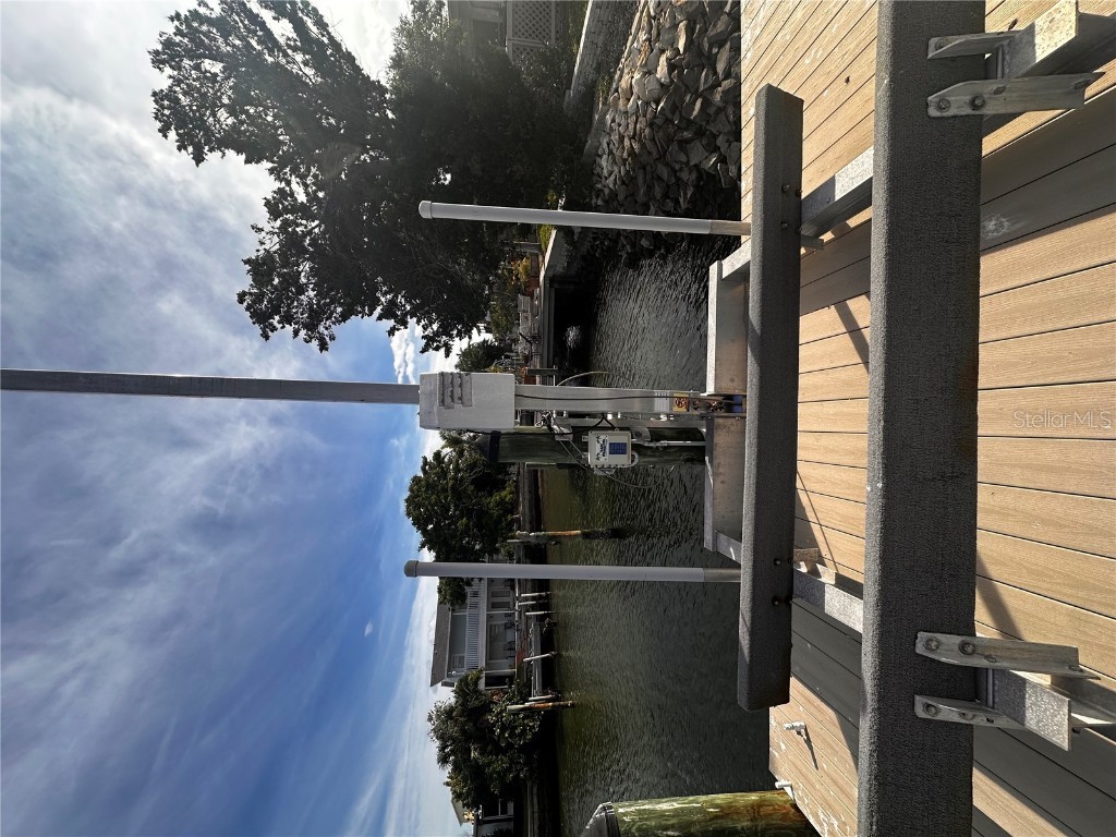 17611 1st Street E Redington Shores FL 33708 TB8445677 image32