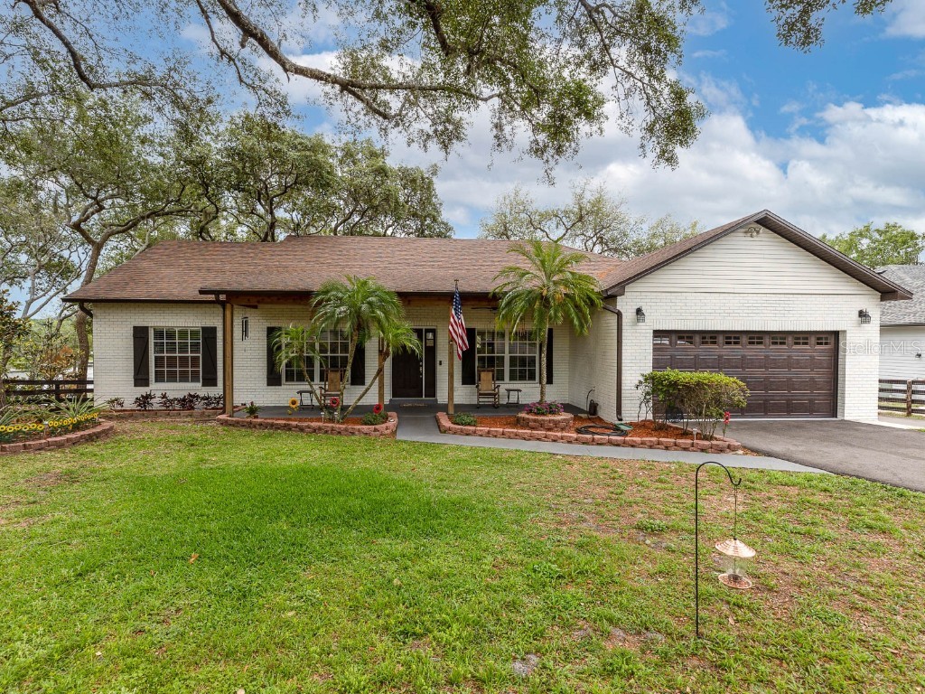17611 Seidner Road Winter Garden FL 34787 - AVALON LAKE G5068046 image1