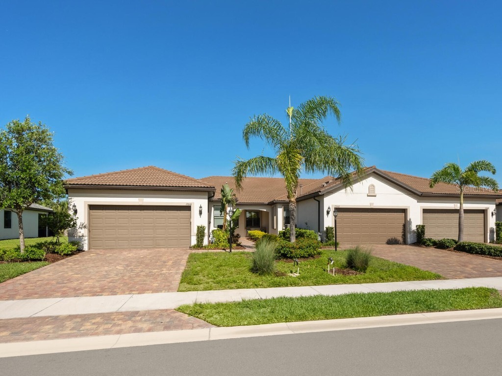 17612 Northwood Place Lakewood Ranch FL 34202 A4655975 image1