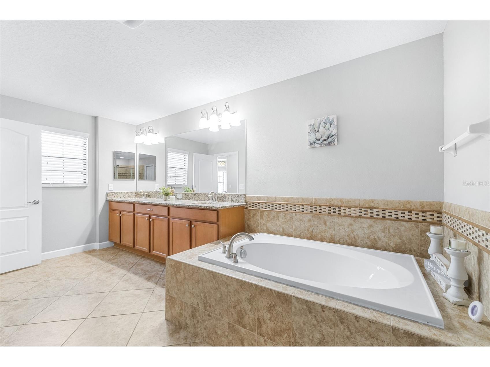 1762 Hadden Hall Place Trinity FL 34655 TB8501979 image25