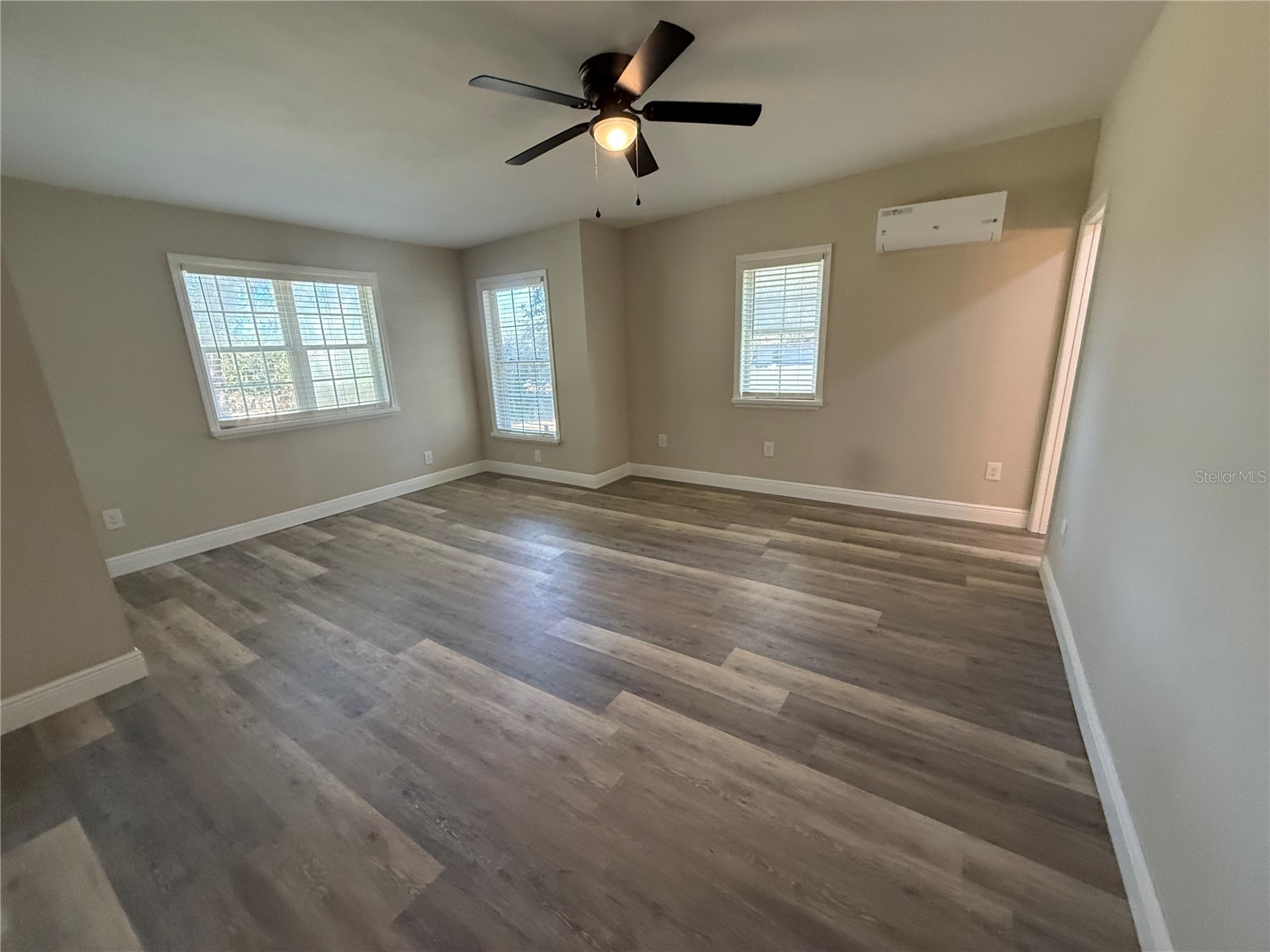 1762 SE 164th Circle Ocklawaha FL 32179 TB8478207 image13