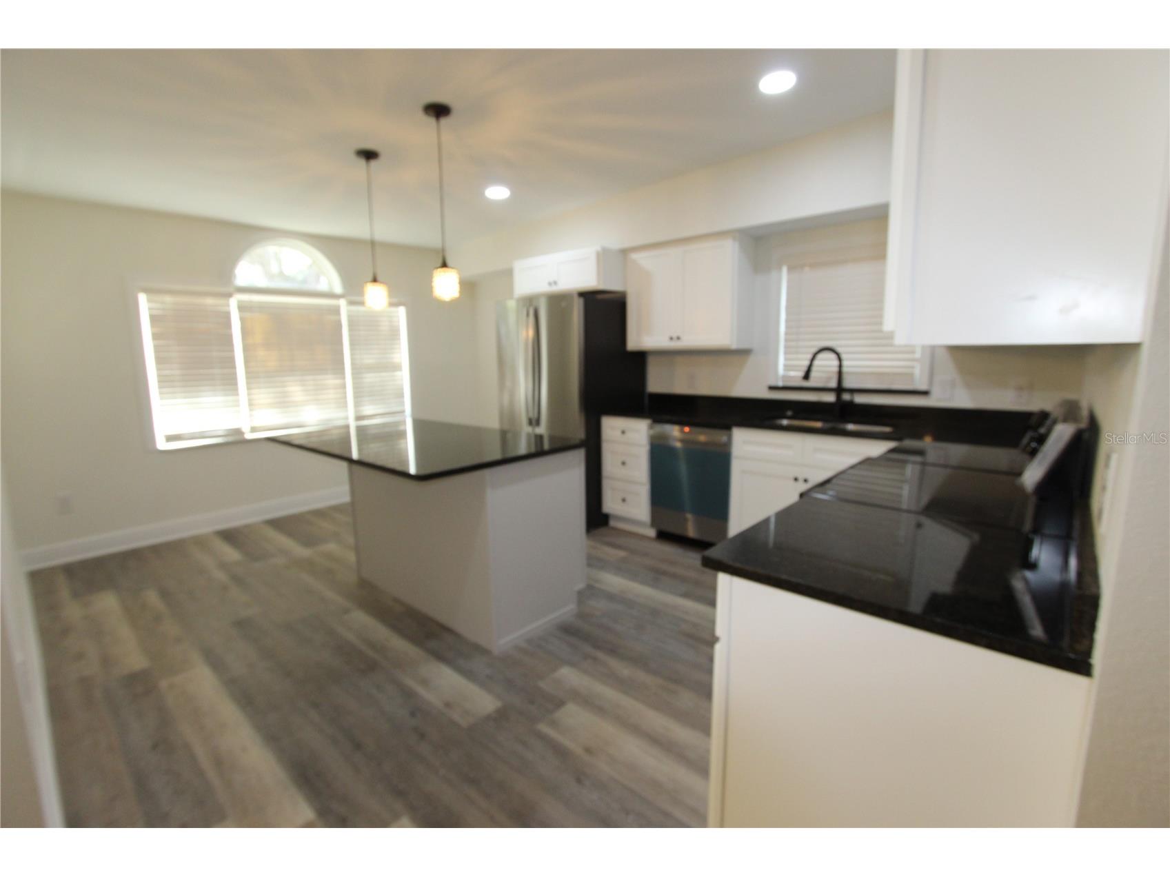 1762 SE 164th Circle Ocklawaha FL 32179 TB8478207 image7