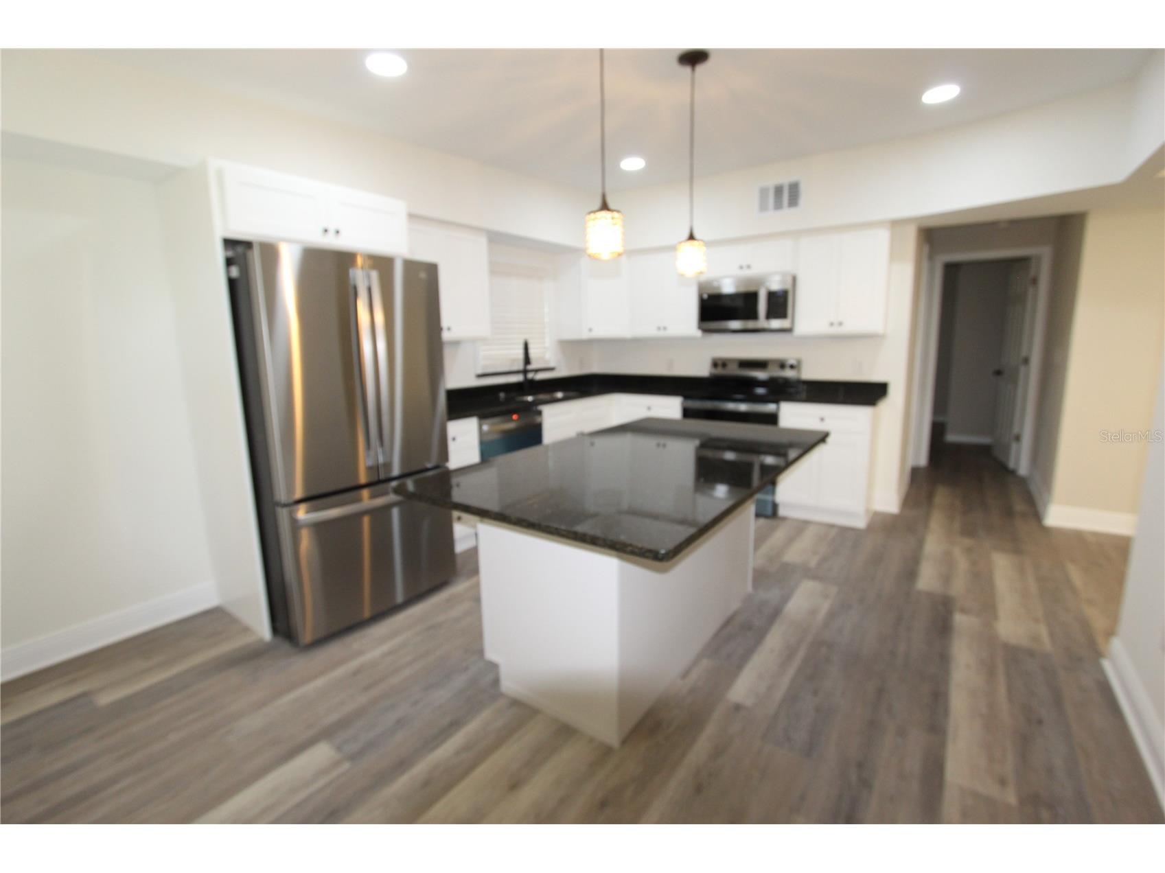 1762 SE 164th Circle Ocklawaha FL 32179 TB8478207 image9
