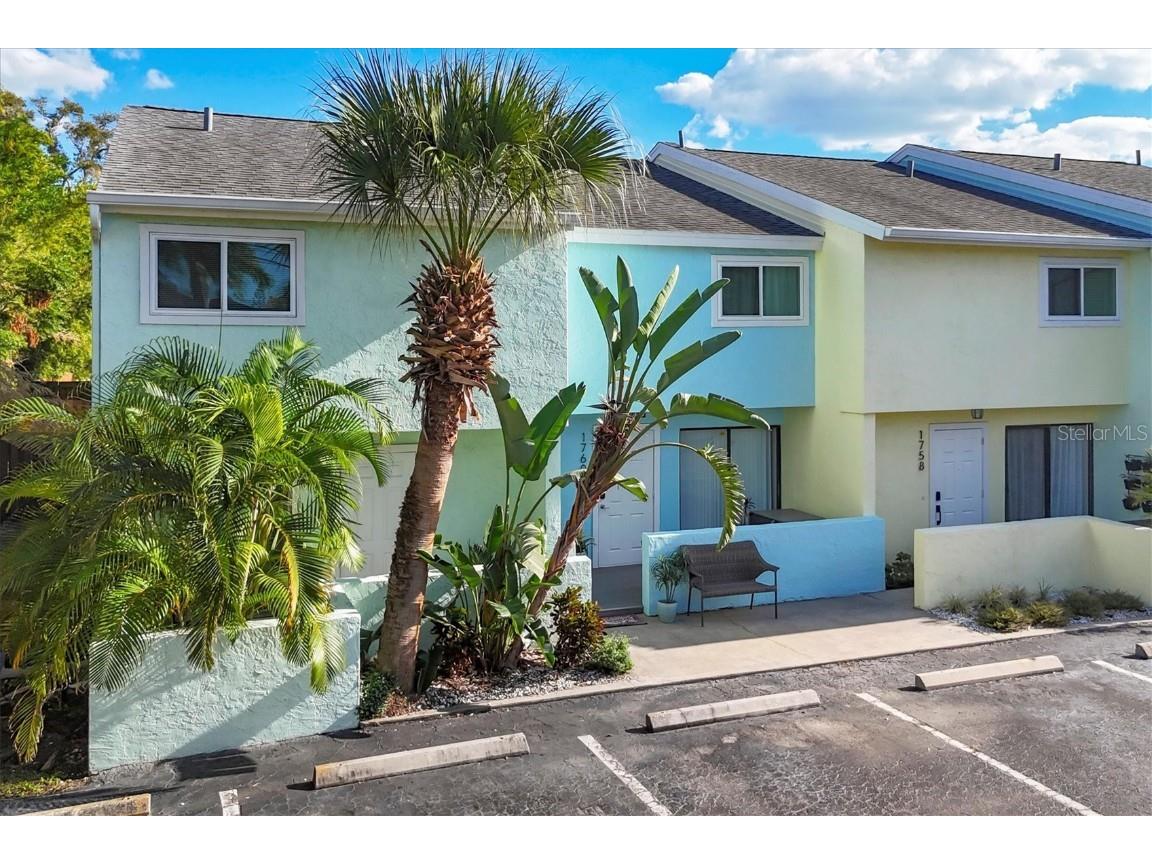 1762 Stickney Point Road #204 Sarasota FL 34231 A4669173 image2