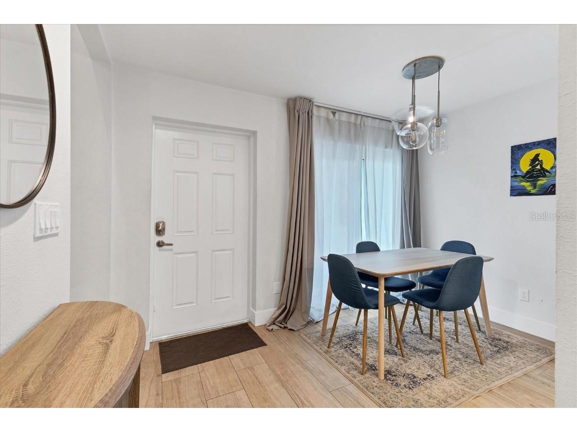 1762 Stickney Point Road #204 Sarasota FL 34231 A4669173 image4