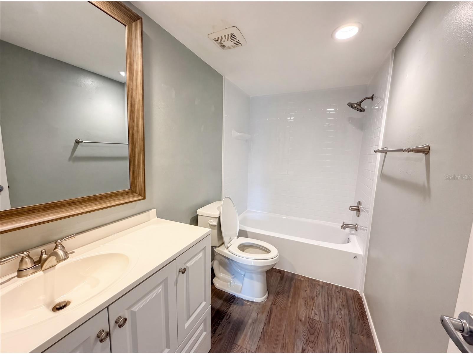 17621 Meadowbridge Drive Lutz FL 33549 O6399782 image9