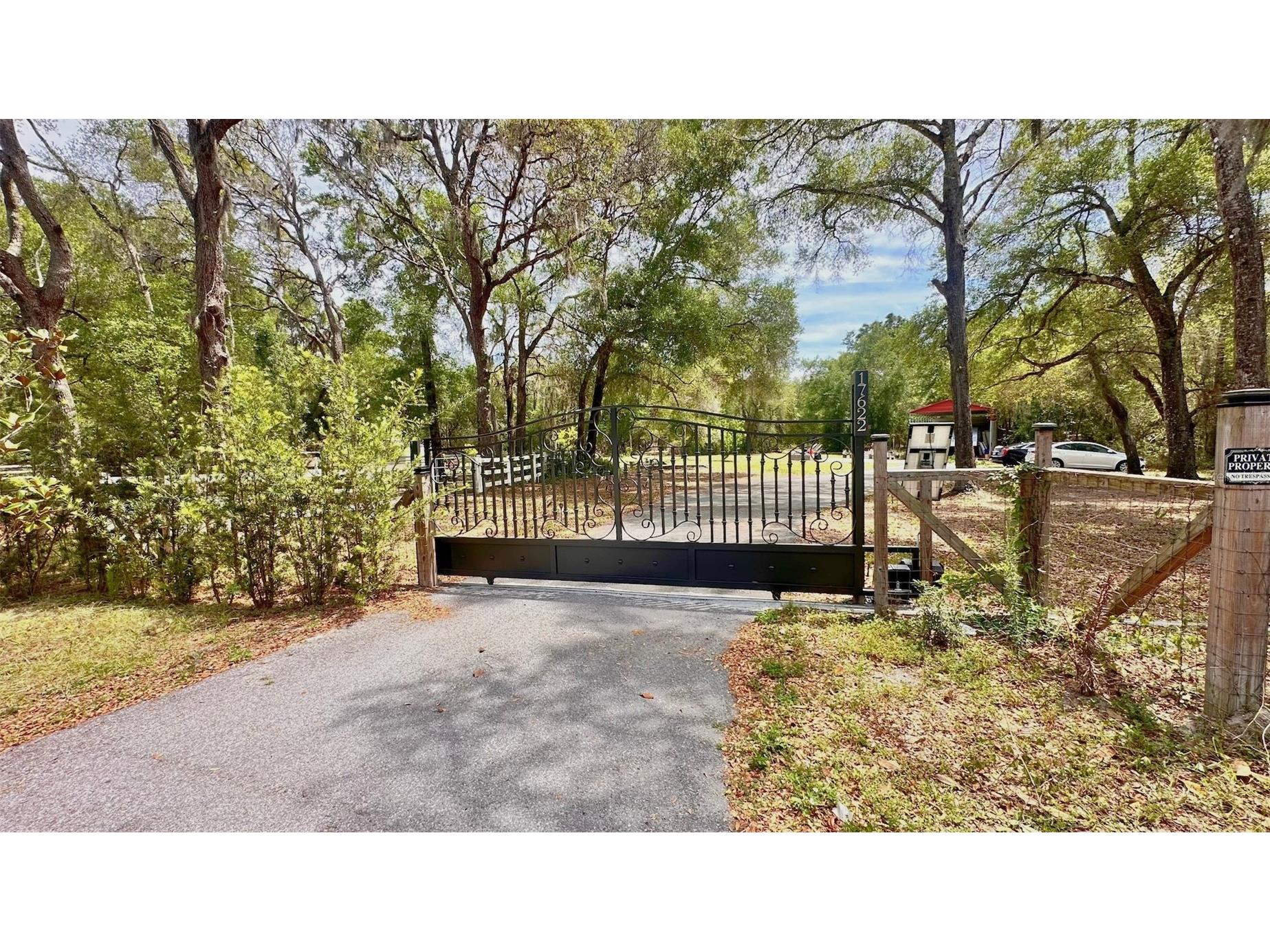 17622 Caufield Road Spring Hill FL 34610 W7884777 image1