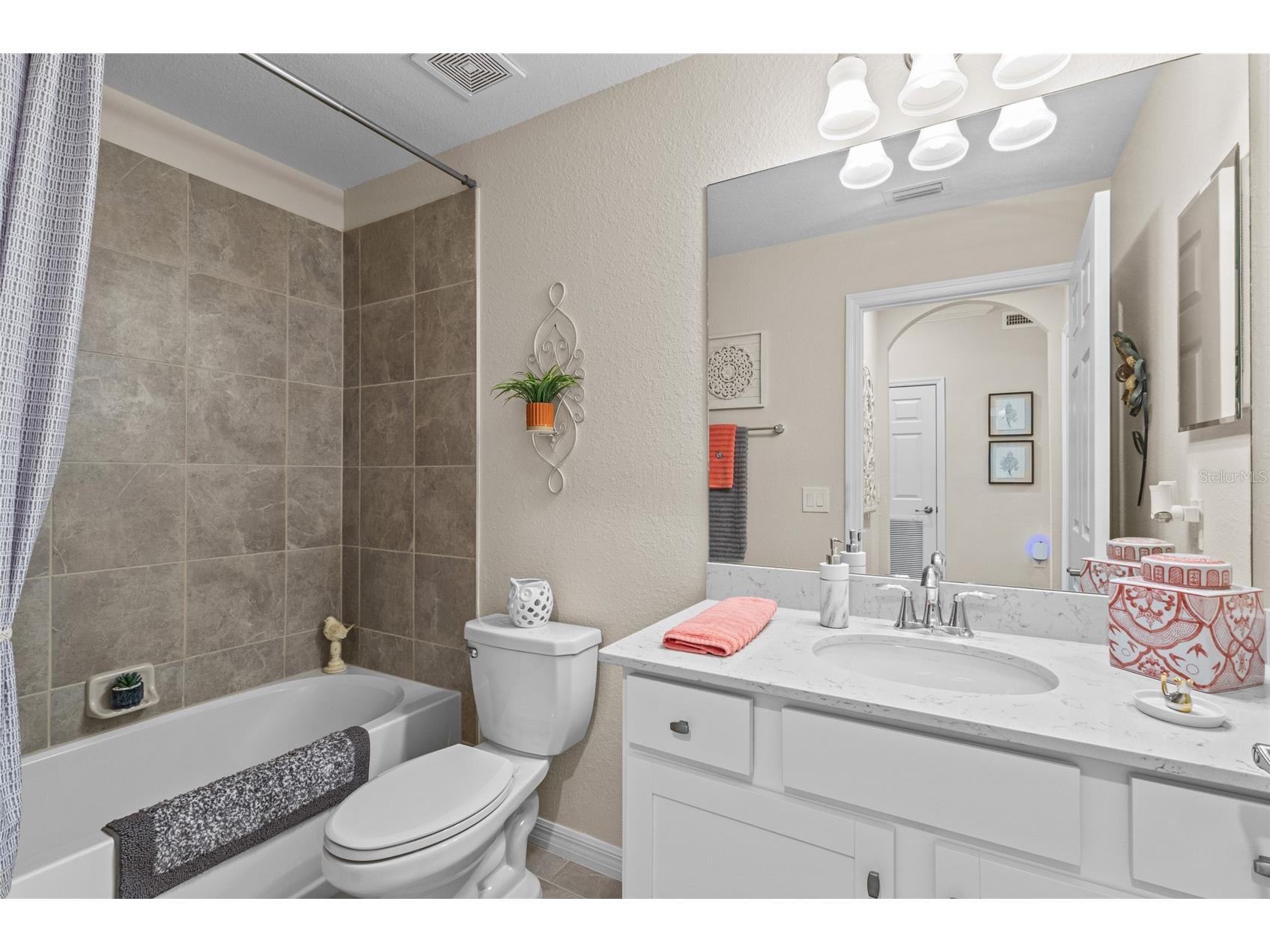 17626 Gawthrop Drive #202 Bradenton FL 34211 A4697054 image25
