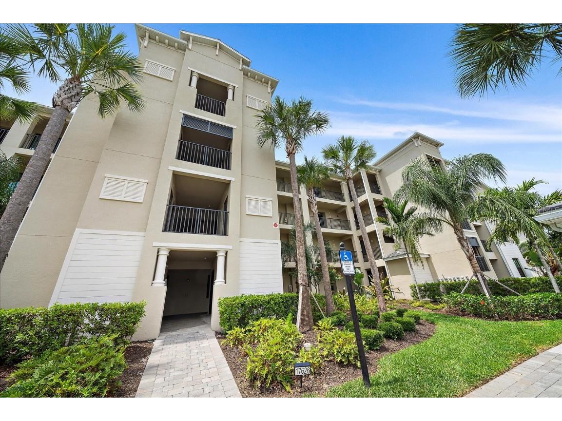 17626 Gawthrop Drive #404 Lakewood Ranch FL 34211 A4615567 image1