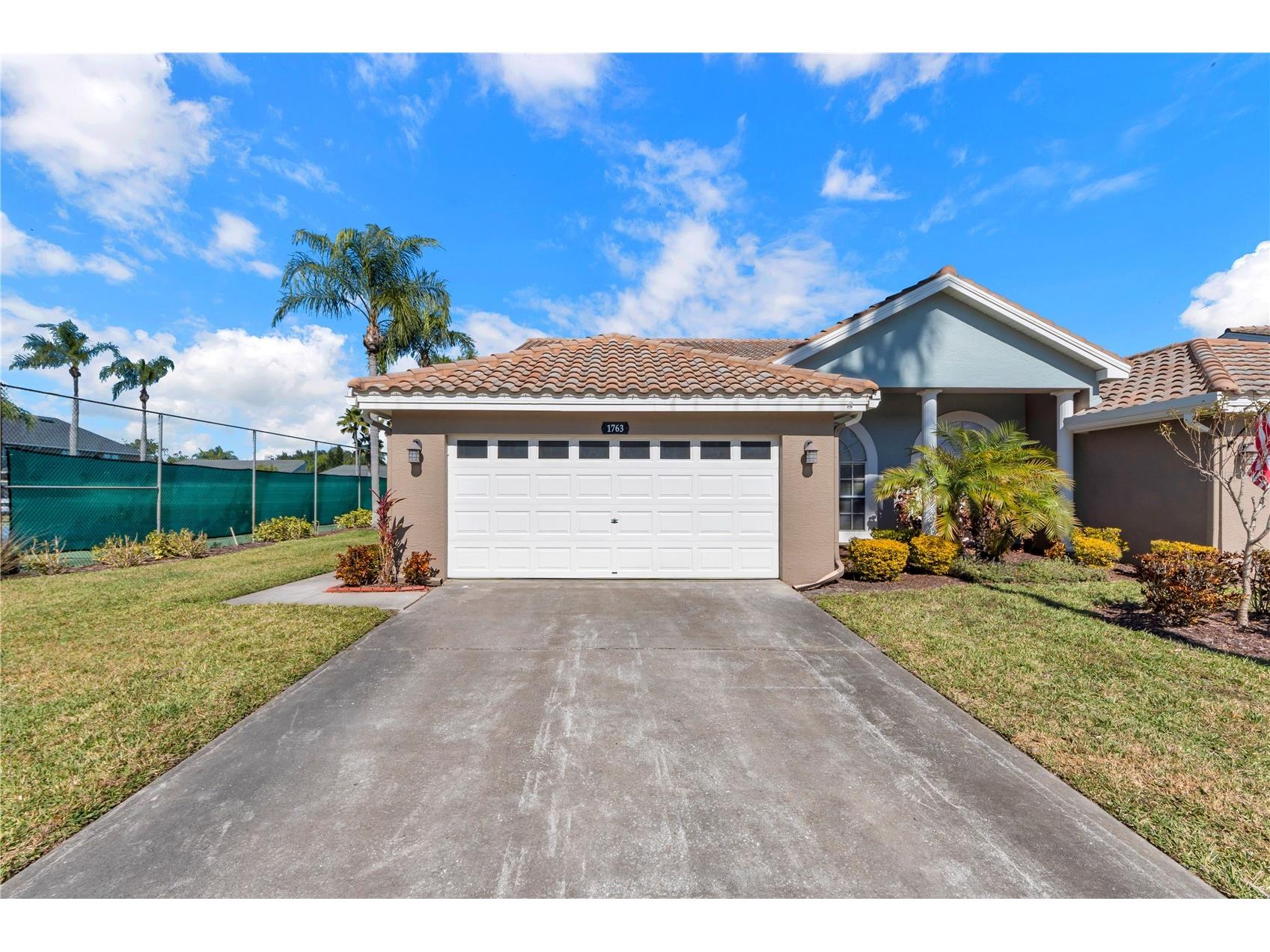 1763 Arabian Lane Palm Harbor FL 34685 W7882695 image1
