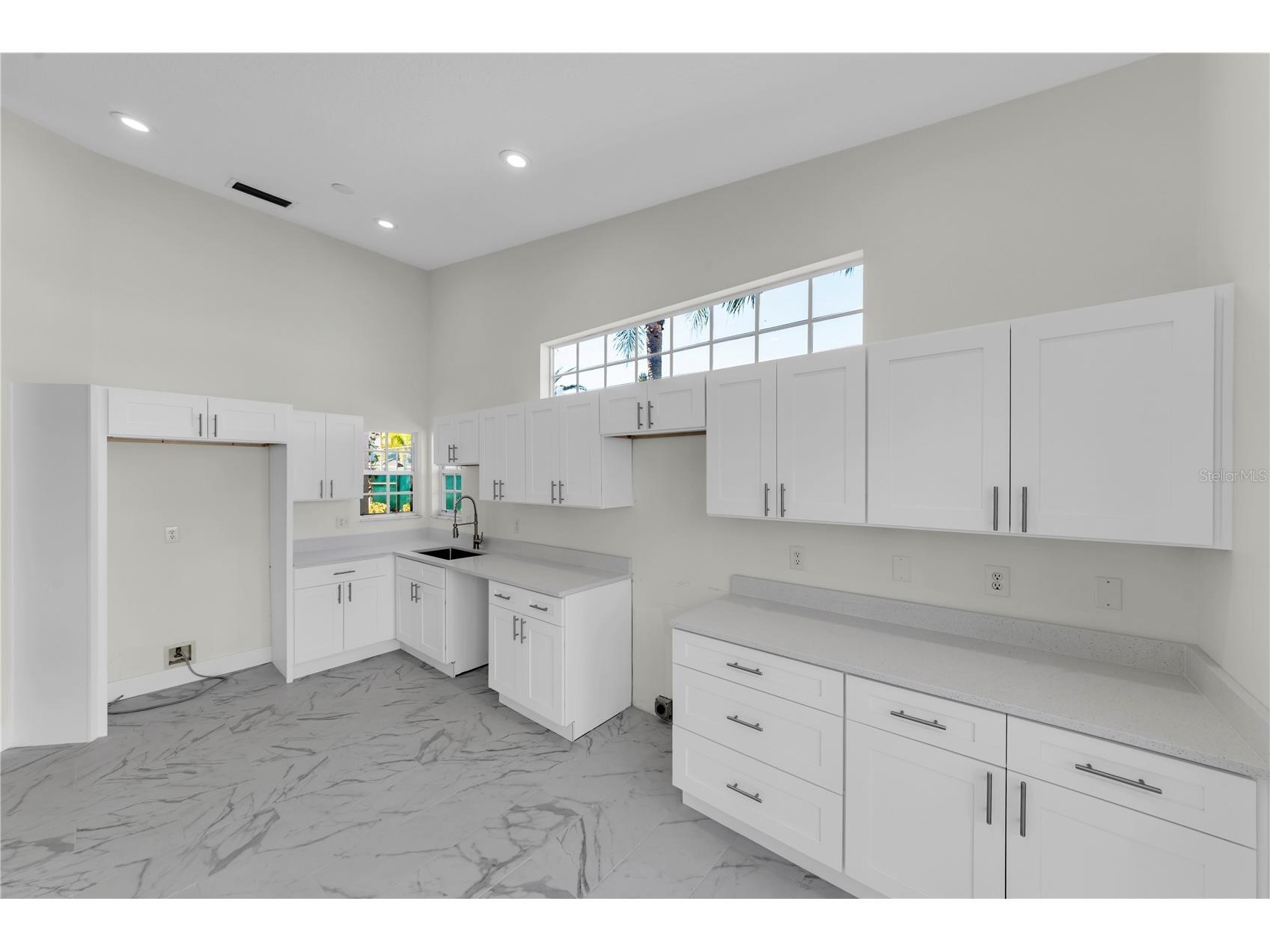 1763 Arabian Lane Palm Harbor FL 34685 W7882695 image4