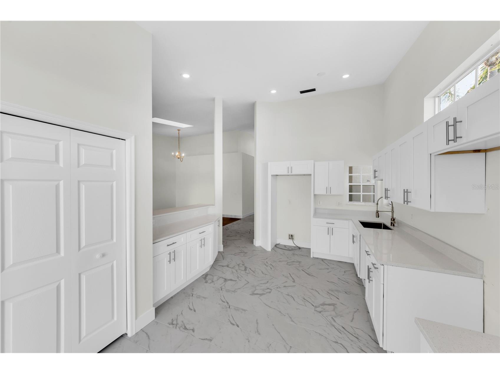 1763 Arabian Lane Palm Harbor FL 34685 W7882695 image5