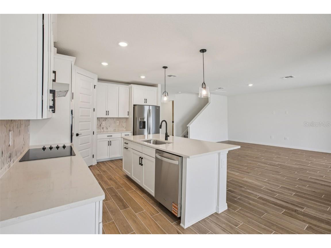 1763 Draughton Drive Zephyrhills FL 33541 O6311918 image14