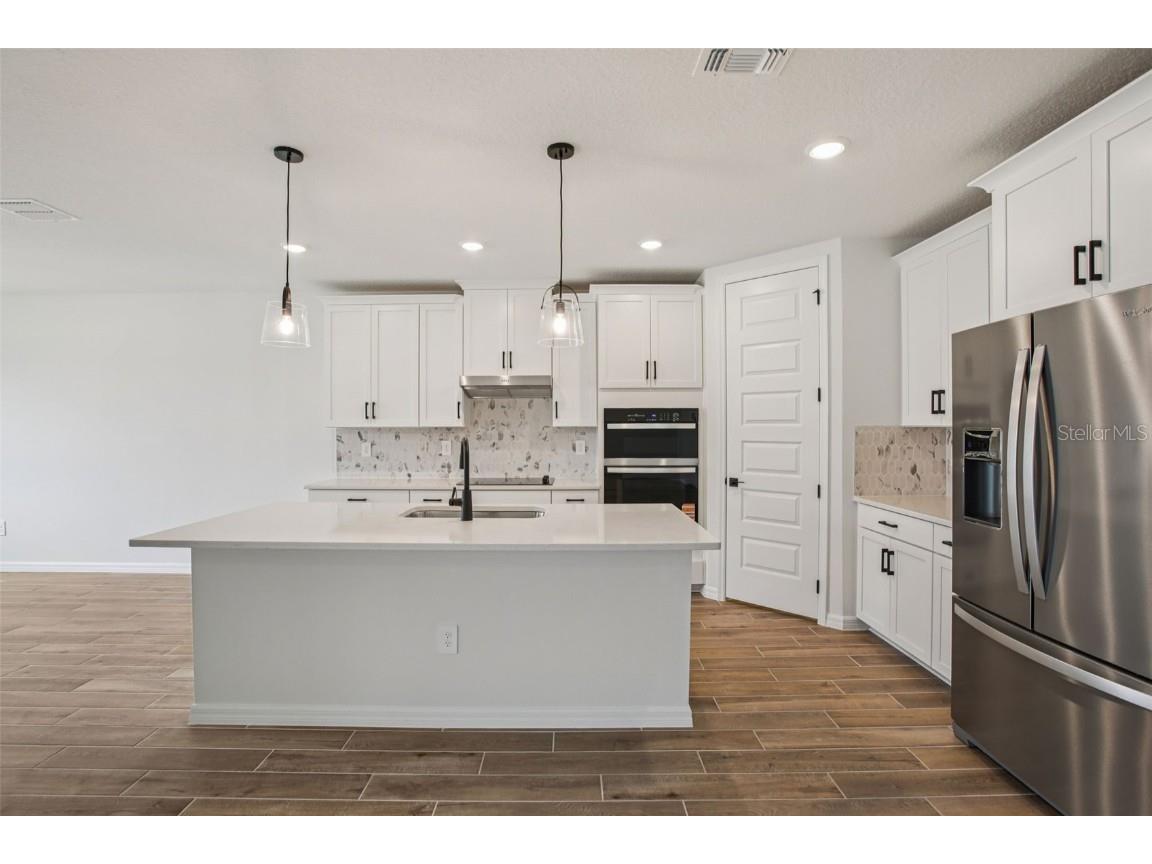 1763 Draughton Drive Zephyrhills FL 33541 O6311918 image17