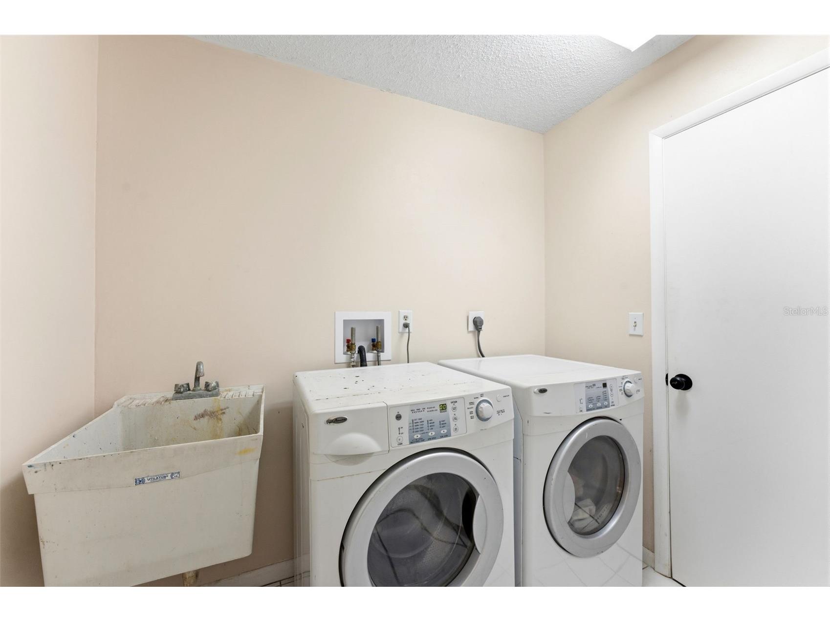 1763 Pebble Hill Court Palm Harbor FL 34683 TB8525142 image36