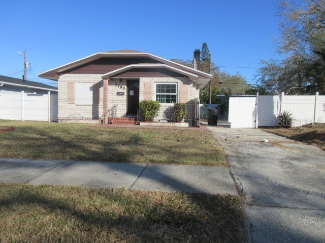 1763 Shore Acres Boulevard NE Saint Petersburg FL 33703 TB8487114 image1