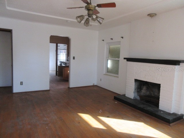 1763 Shore Acres Boulevard NE Saint Petersburg FL 33703 TB8487114 image2