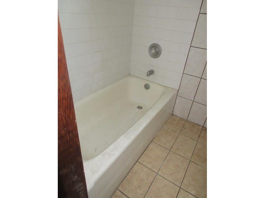 1763 Shore Acres Boulevard NE Saint Petersburg FL 33703 TB8487114 image7