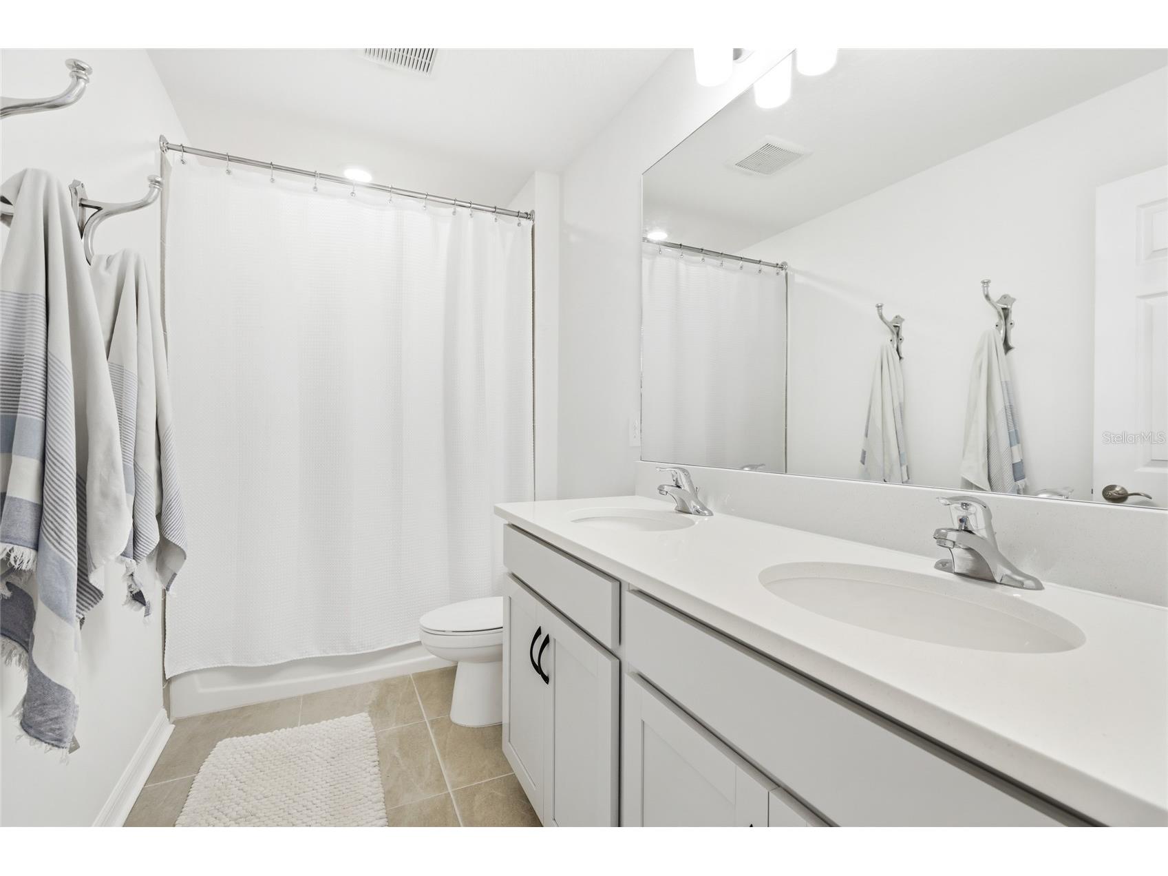 1763 Spreader Lane Sarasota FL 34240 A4693780 image14