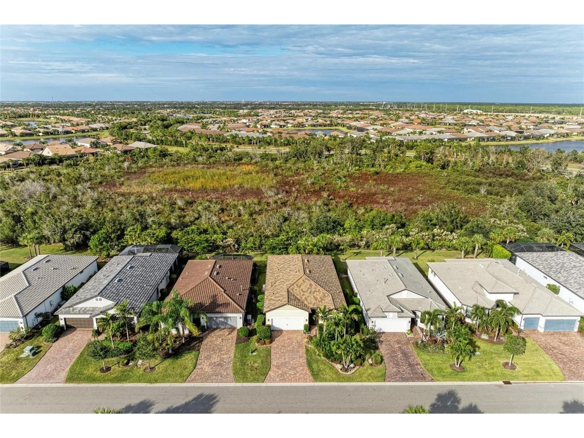 17631 Colebrook Circle Lakewood Ranch FL 34202 A4673773 image5