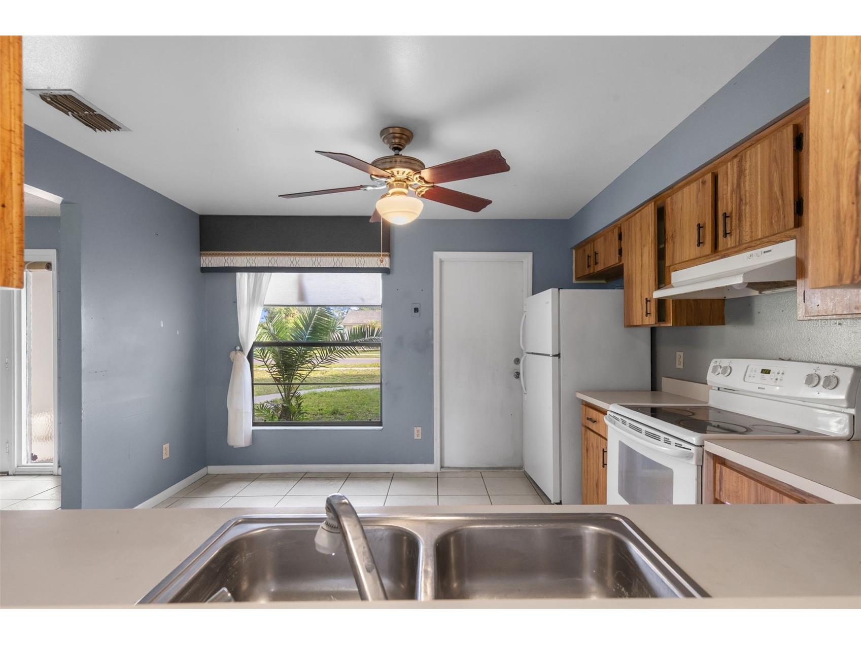 17635 Meadowbridge Drive Lutz FL 33549 TB8497811 image5