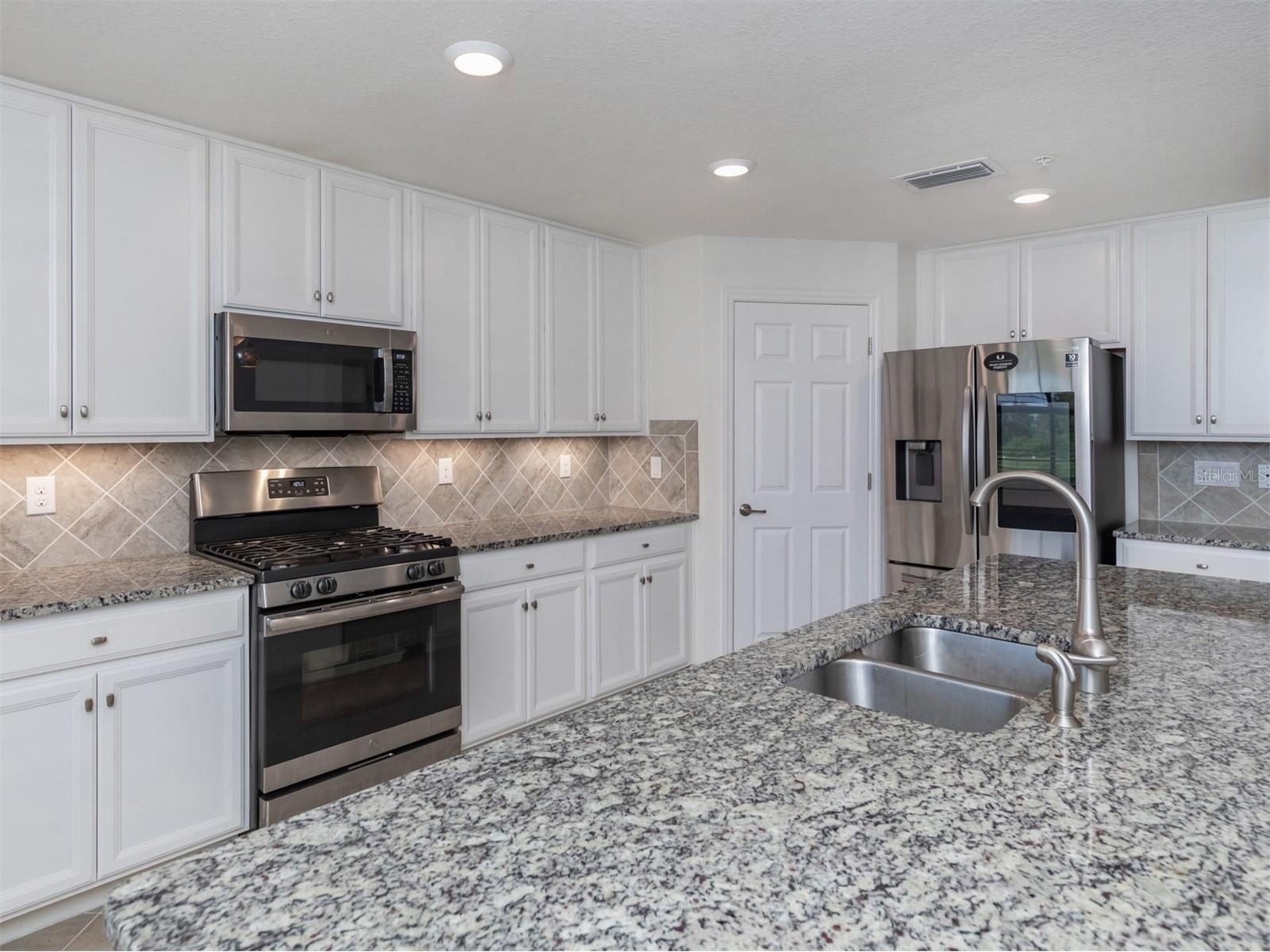 17637 Gawthrop Drive #104 Bradenton FL 34211 N6144666 image13