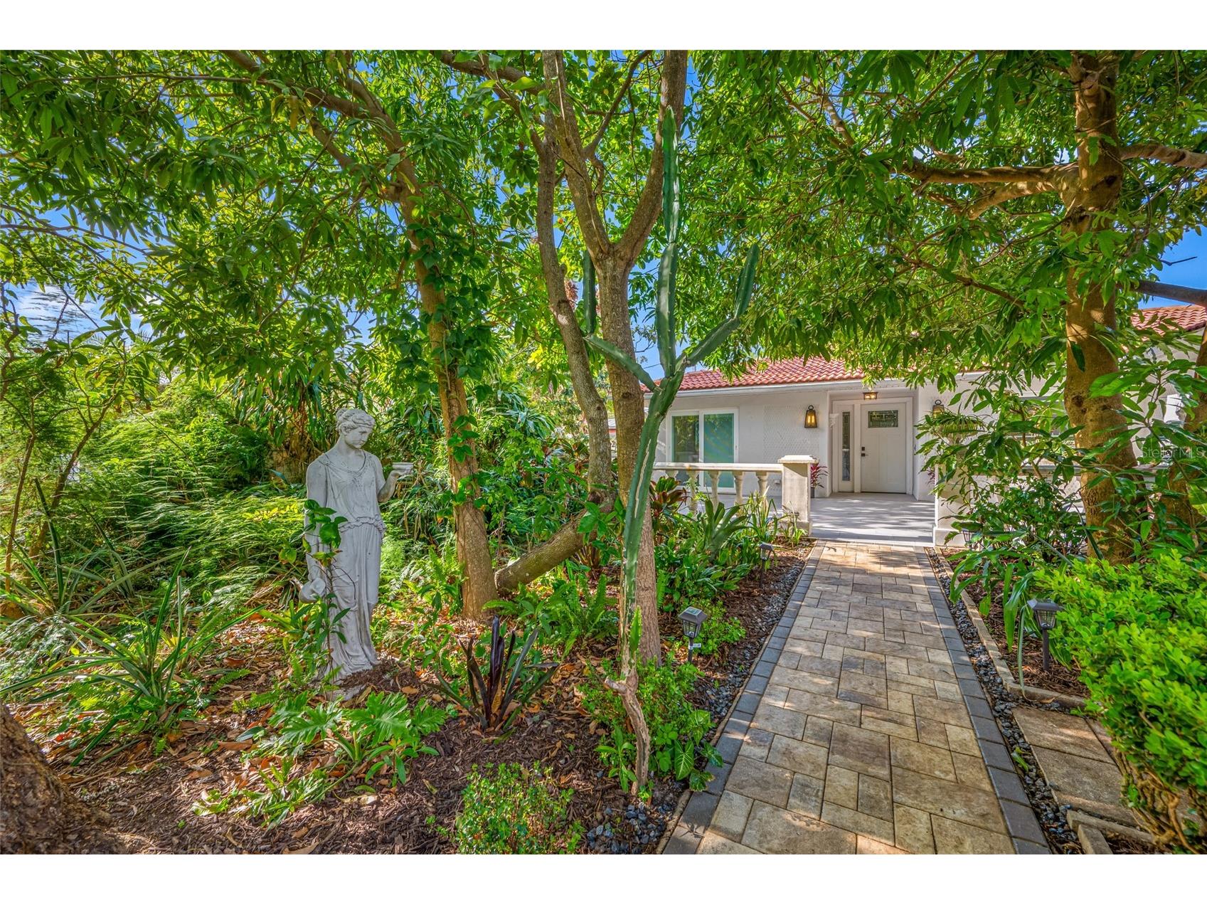1764 Linwood Circle Clearwater FL 33755 TB8496967 image1