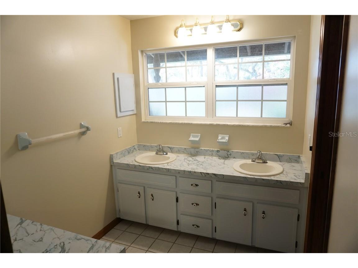 1764 SE 169th Avenue Road Silver Springs FL 34488 - NORTH LAKE BRYANT OM696971 image19