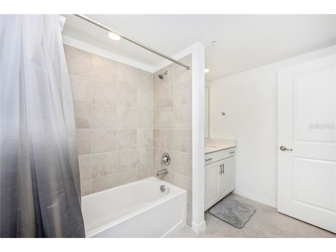 17640 Boracay Court #102 Venice FL 34293 N6141040 image39