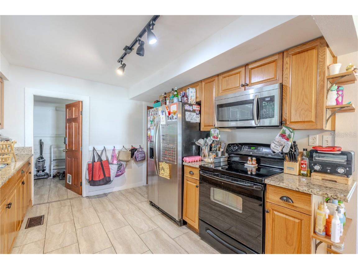 1765 Kings Highway Clearwater FL 33755 TB8451220 image17