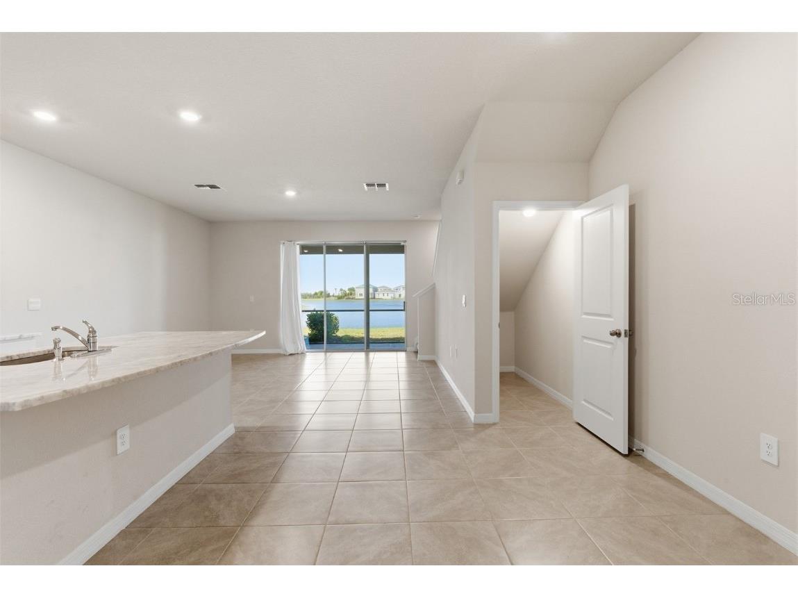 17653 Crescent Moon Loop Bradenton FL 34211 A4670774 image11