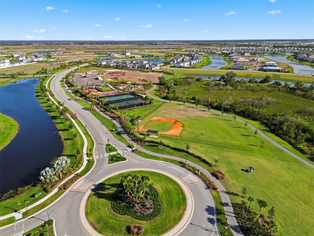 17653 Crescent Moon Loop Bradenton FL 34211 A4670774 image68