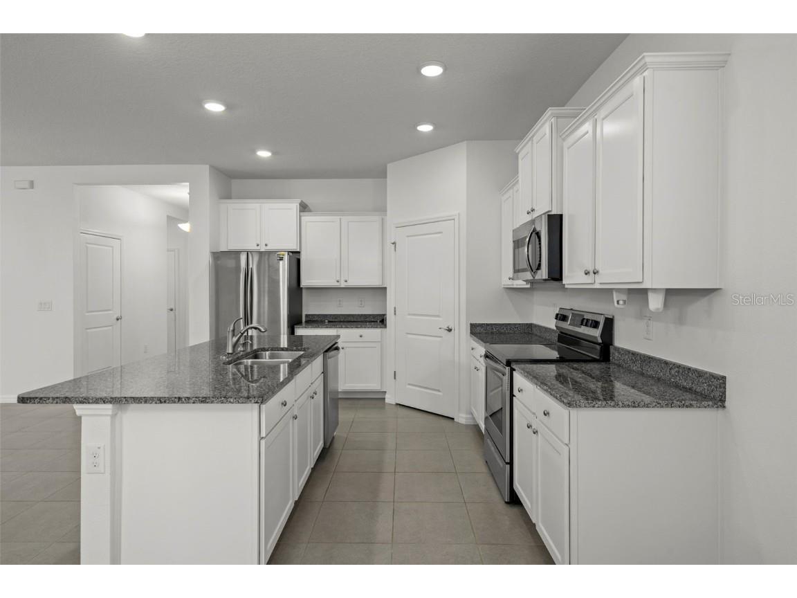 17653 Garsalaso Circle Brooksville FL 34604 W7879642 image16