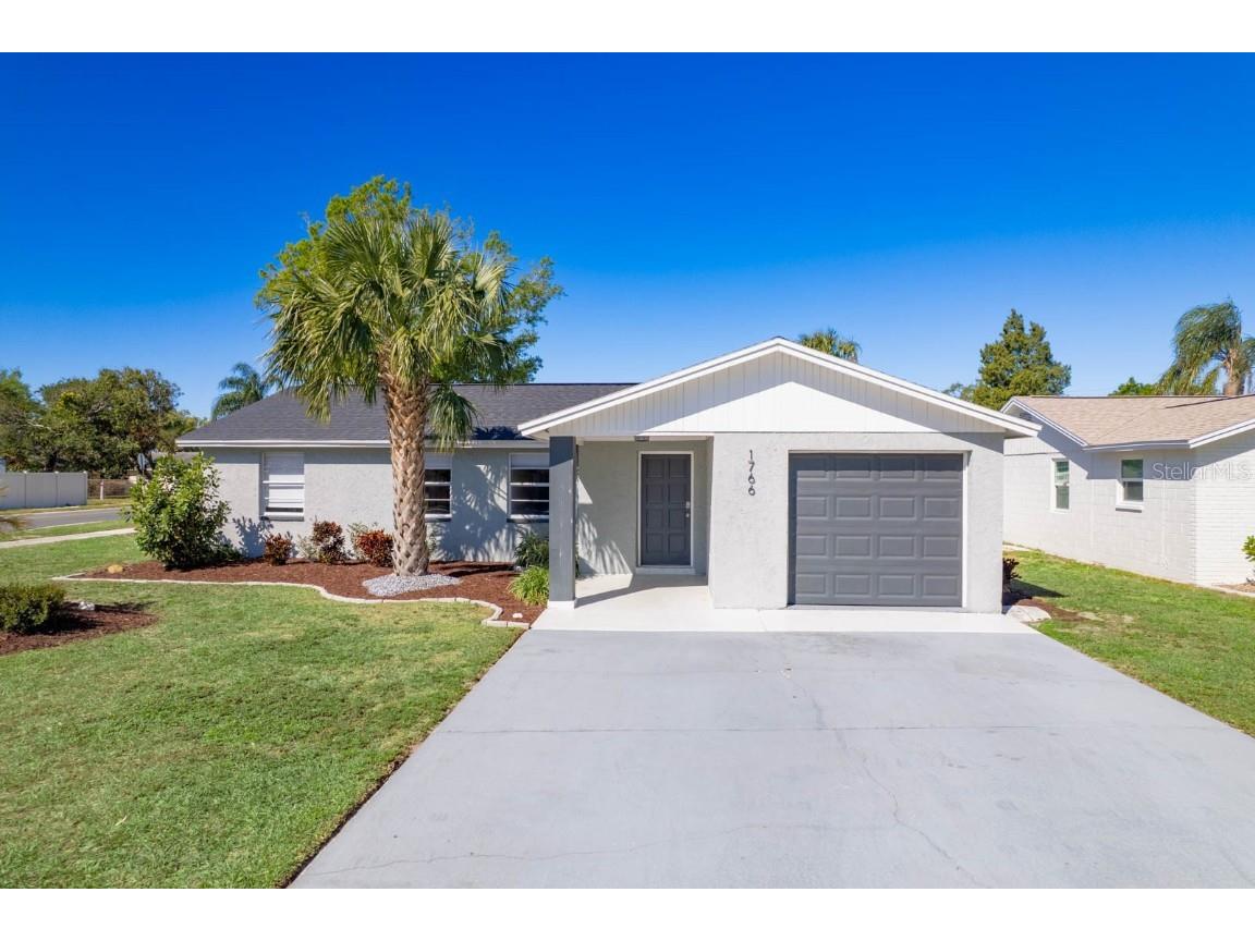 1766 10th Street SW Largo FL 33778 TB8363522 image1