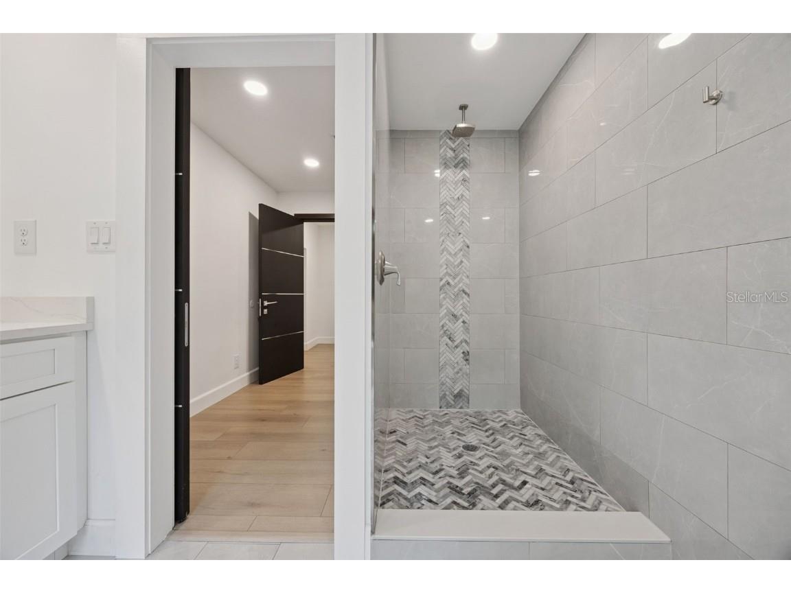 17661 Davenport Road Winter Garden FL 34787 - LAKE AVALON O6350509 image55