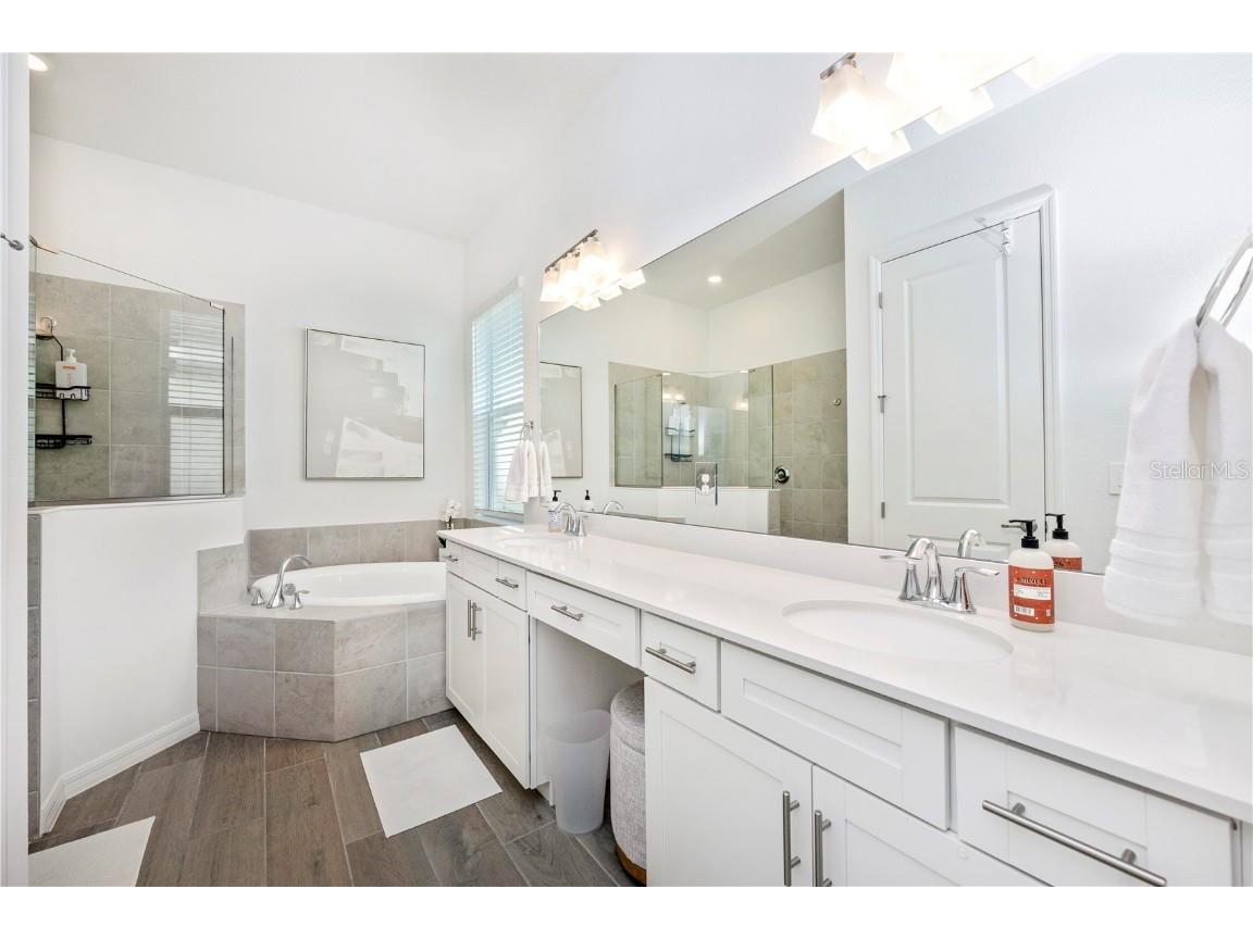 17662 Santorini Court Venice FL 34293 N6140483 image25