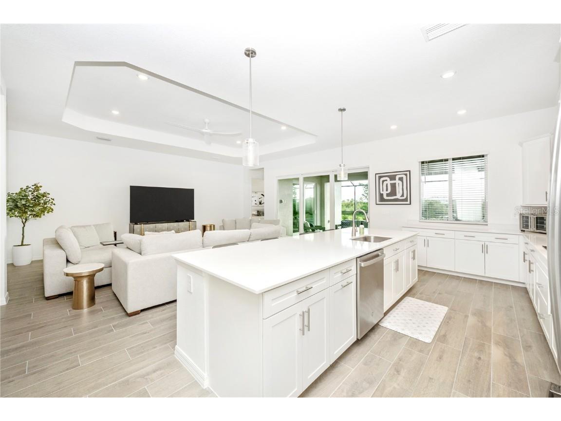 17662 Santorini Court Venice FL 34293 N6140483 image9