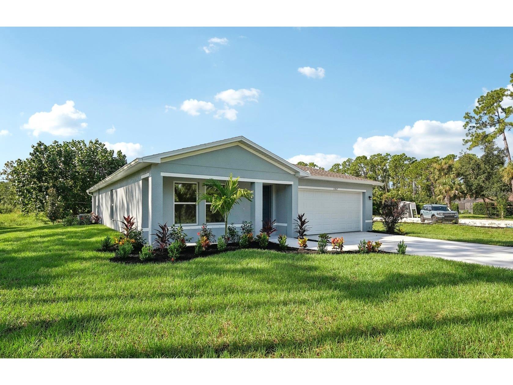 1767 E Price Boulevard North Port FL 34288 C7521412 image5