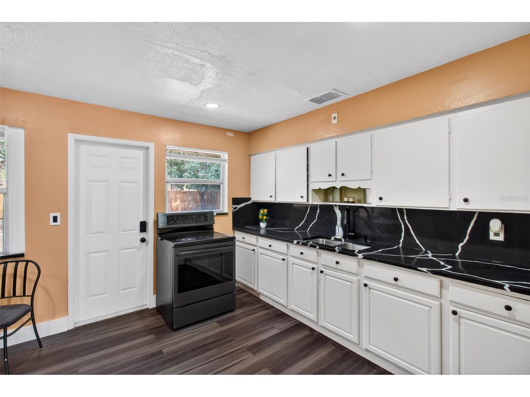 1768 42nd Street S Saint Petersburg FL 33711 TB8491076 image7