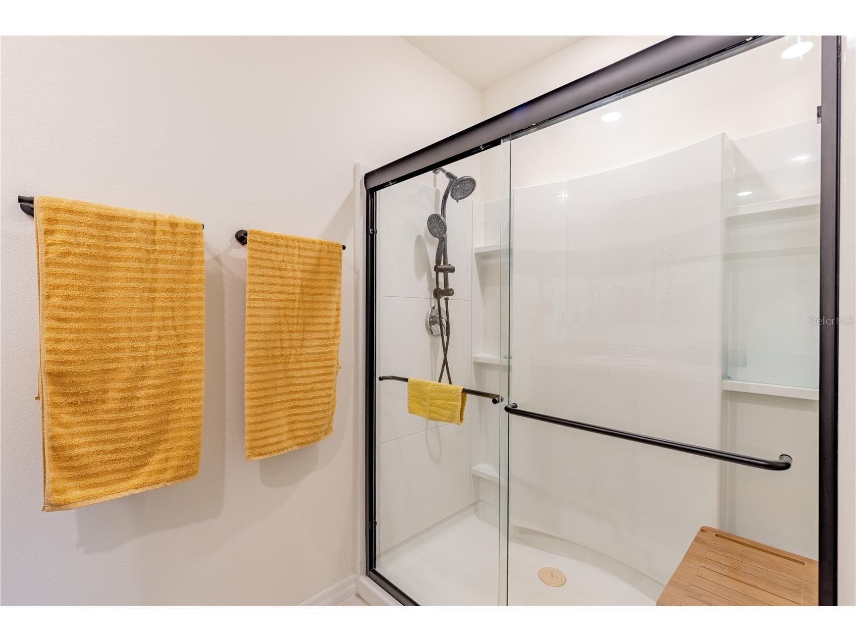 1768 Henin Circle Tavares FL 32778 G5108901 image20