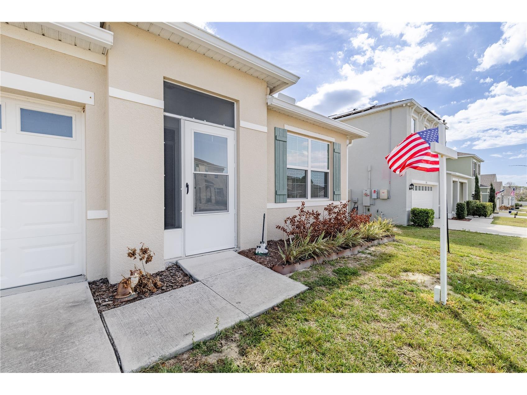 1768 Henin Circle Tavares FL 32778 G5108901 image4