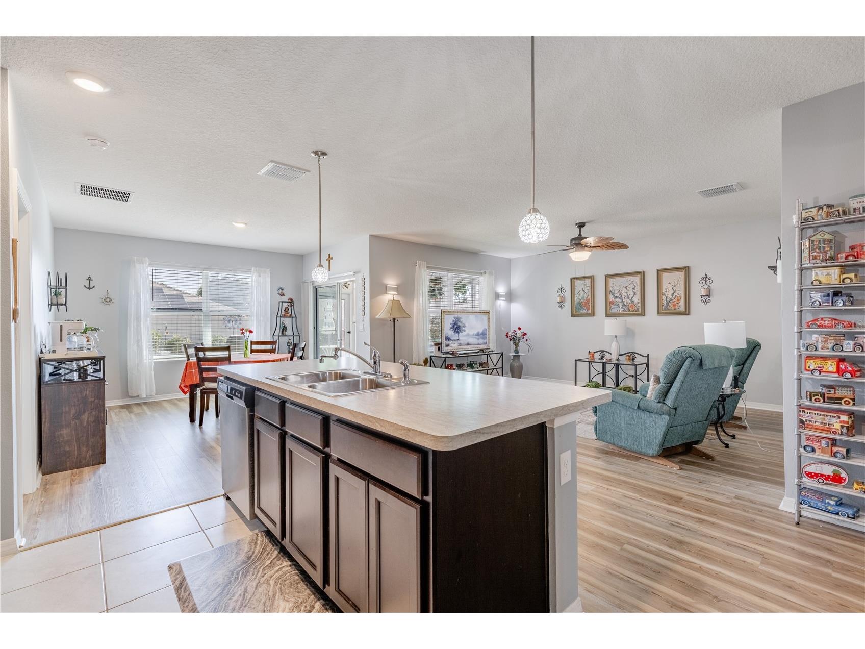 1768 Henin Circle Tavares FL 32778 G5108901 image8