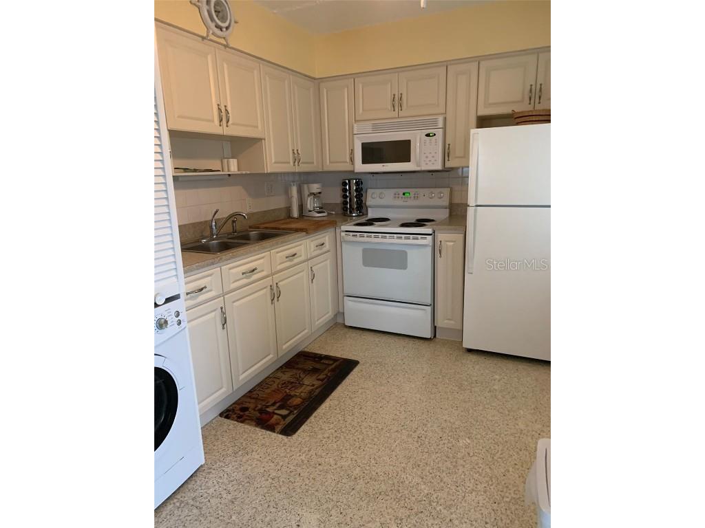 17688 Gulf Boulevard #201 Redington Shores FL 33708 TB8376275 image6